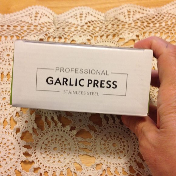Stainless Steel Garlic Press, new in opened box - Picture 6 of 7